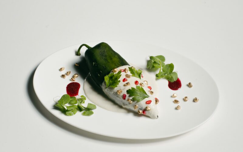 Chiles en nogada
