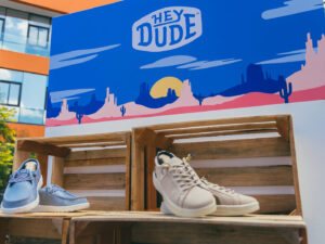 HEYDUDE