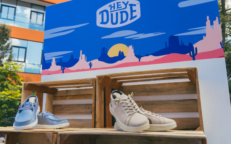 HEYDUDE