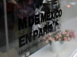 M de México